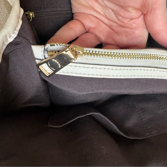 Coach Light Beige Signature Tote - Picture 15 of 16